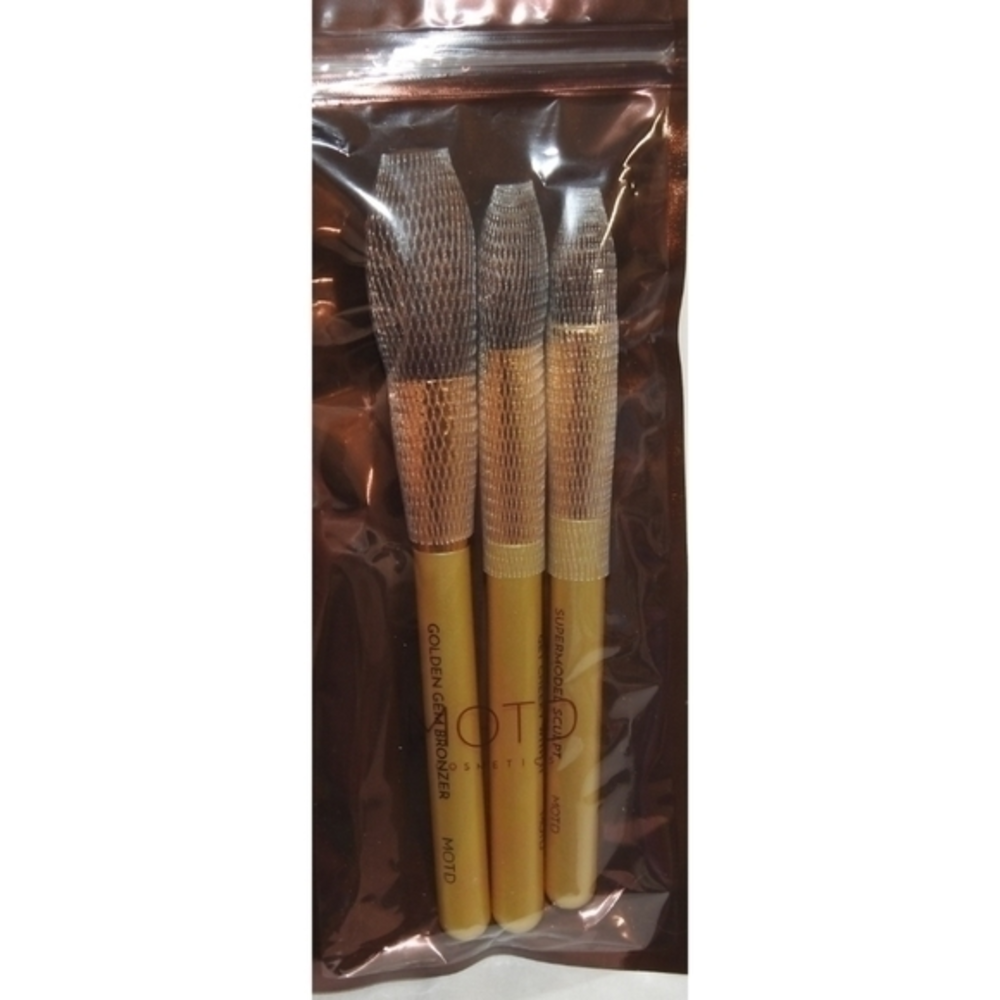 New M.O.T.D. Cosmetics‎ Gold Goddess Brush Set